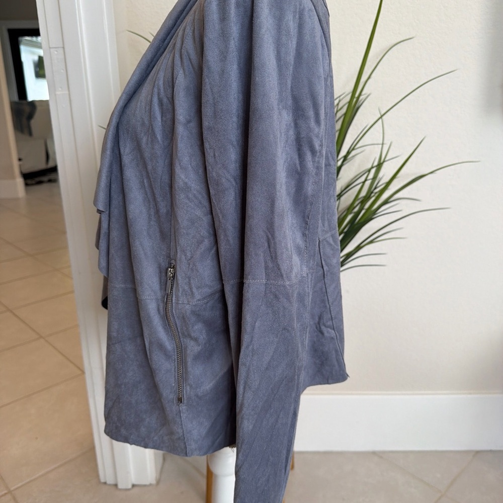 Casual Chic Fashion Forward Open Front Bagatelle Draped Blue Women's Blazer - Picture 7 of 12